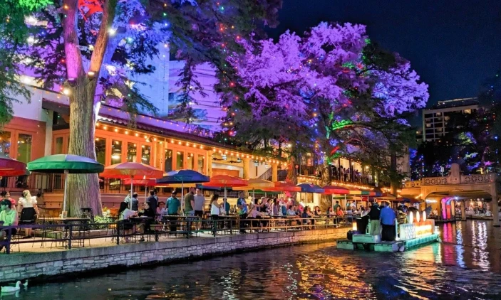 San Antonio, Texas San Antonio, Texas